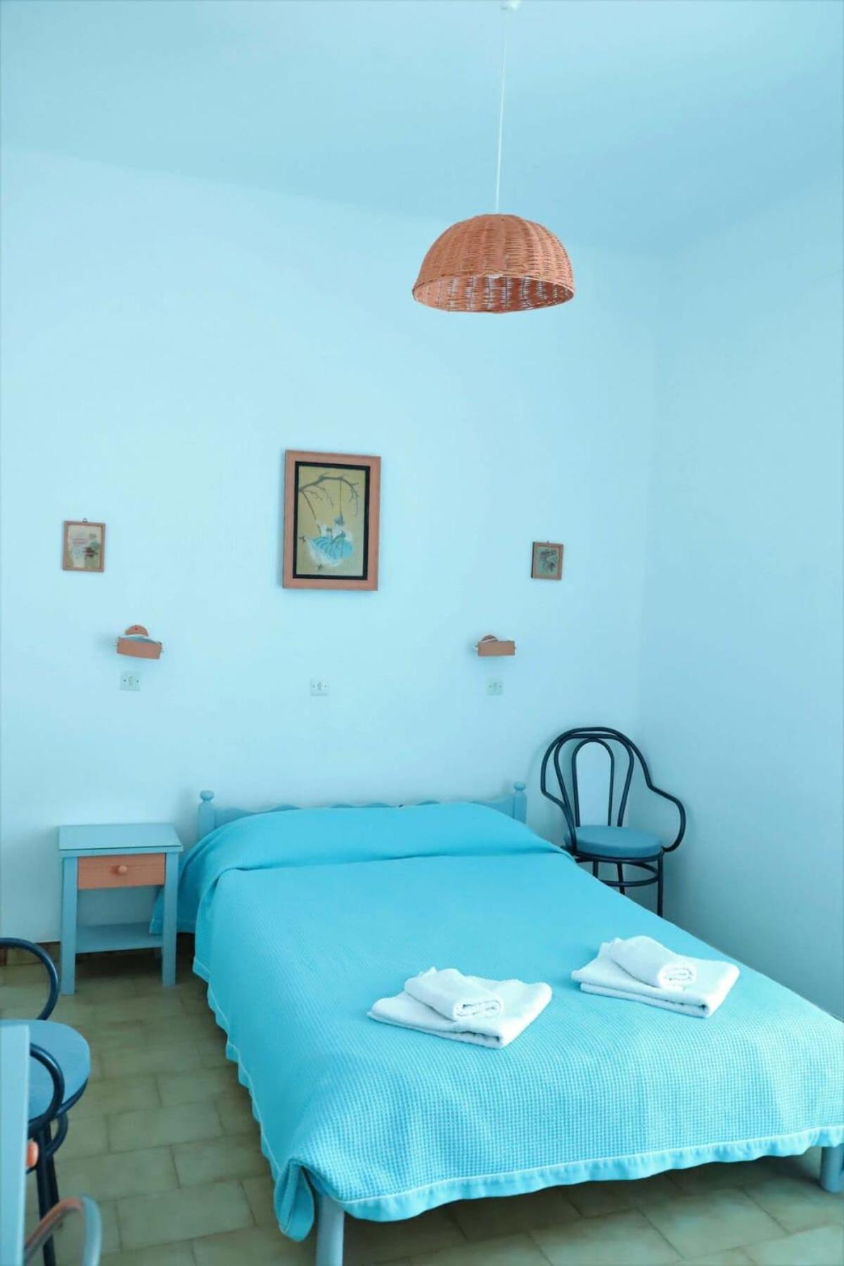 Santorini Seaside Retreat - Flora'S Summer Escape Perissa  Exteriér fotografie